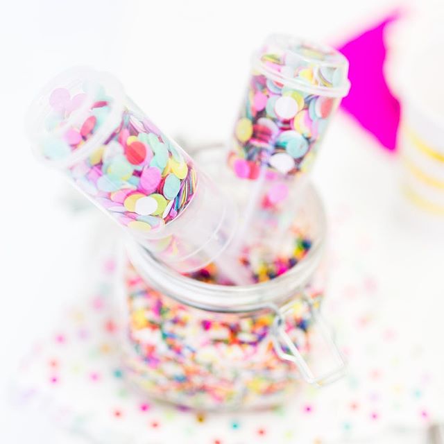 We are so excited for our 5 Year Anniversary coming up on February 1st!! And even more excited to be renting out our Party Space again!! Are you hosting a Bridal Shower or Baby Shower this Spring or Fall? Inquire today about our rental details! #alleycakes #beachesdessertplace #madefromscratch #madewithlove #meetmakecelebrate #partytime 📸: @sarahdipityphotos